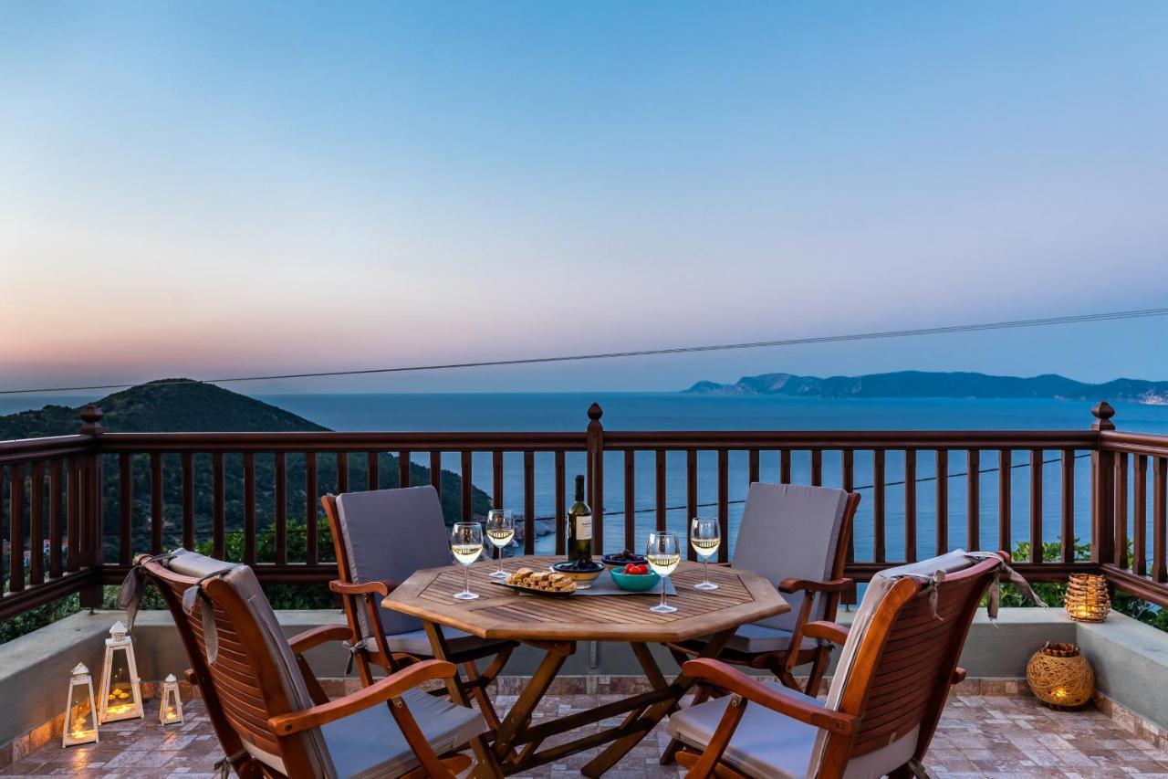 Villa Margini, Aegean Views , Pool Villa, Skopelos Экстерьер фото