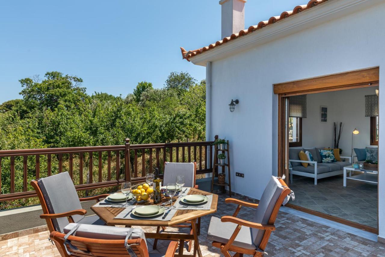 Villa Margini, Aegean Views , Pool Villa, Skopelos Экстерьер фото