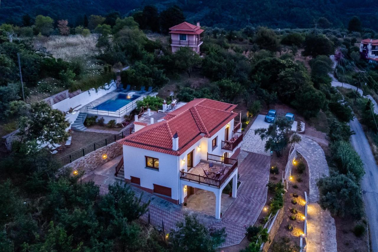 Villa Margini, Aegean Views , Pool Villa, Skopelos Экстерьер фото
